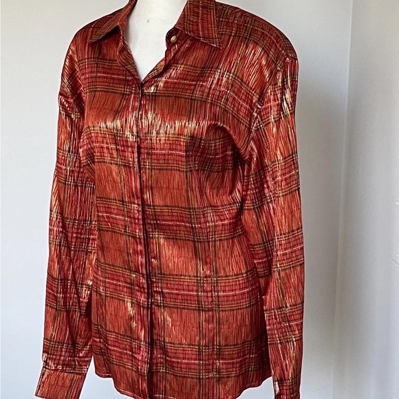 Escada, Perfect red with gold thread Blouse By Escada (40) - Picture 7 of 8